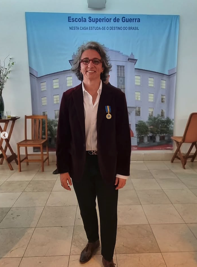 Professora Danielle Jacon Ayres Pinto (PPGRI/UFSC) recebe Medalha do Mérito Marechal Cordeiro de Farias